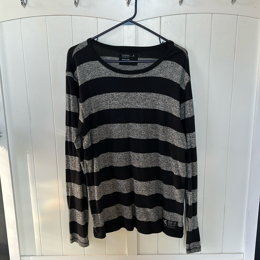 Express Fitted long sleeve tee